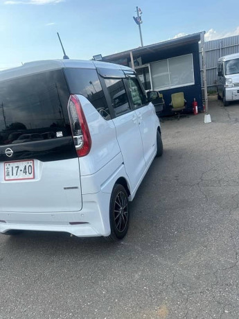 nissan-roox-2022-big-5