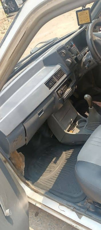 suzuki-mehran-vxr-2006-big-10