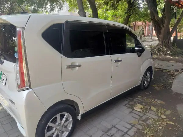daihatsu-move-costum-2015-19-big-1