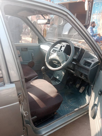 suzuki-mehran-model-2014-big-4
