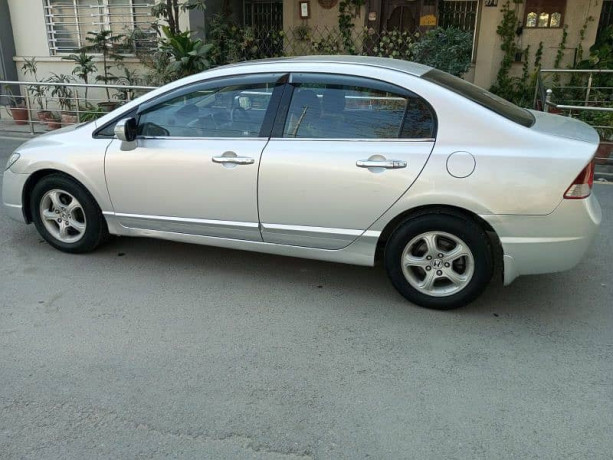 honda-civic-vti-oriel-prosmatec-2010-big-4