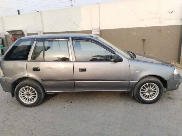 suzuki-cultus-vxr-2011-lpg-pe-24-se-28-avrg-hai-or-petrol-pe-14-se-18-big-7