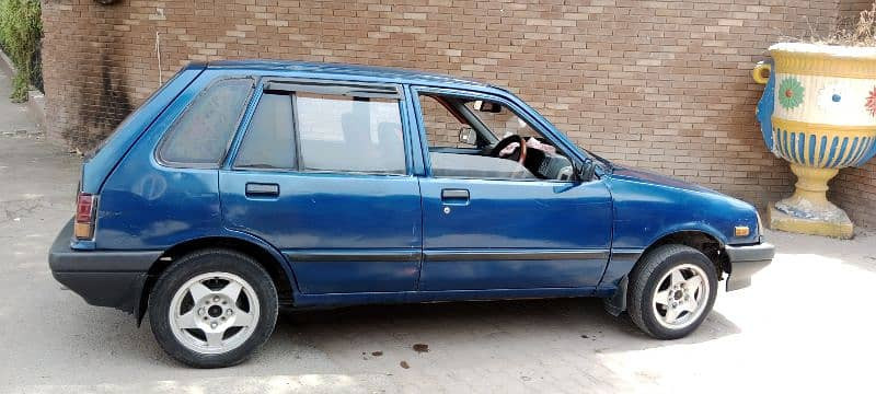 suzuki-khyber-1991-big-2