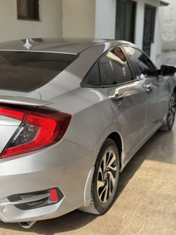 honda-civic-turbo-15-big-2