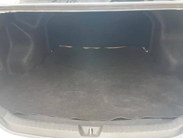 toyota-yaris-2021-big-11