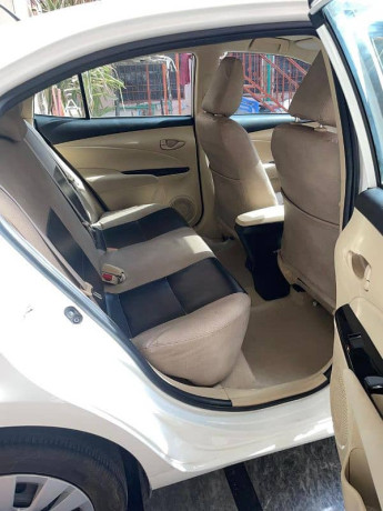 toyota-yaris-2021-big-7