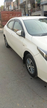 toyota-corolla-gli-2016-manual-new-key-big-1