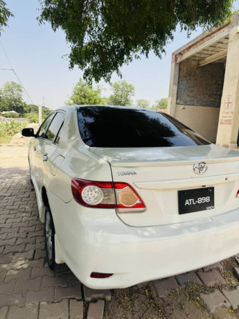 toyota-corolla-big-1