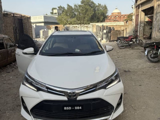toyota-corolla-altis-grande-18-2020-model-installment-available