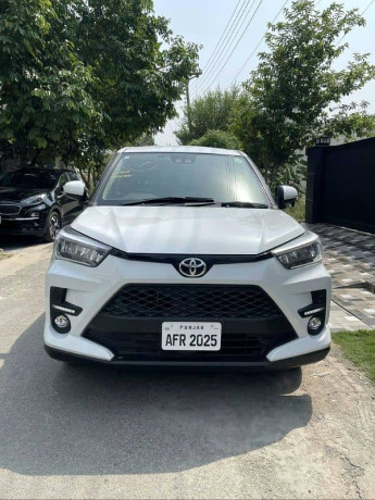 toyota-raize-z-pkg-2021-big-2