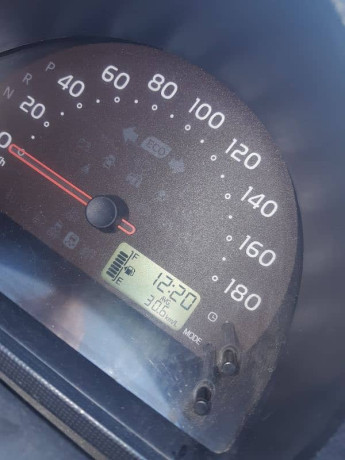 toyota-passo-2012-punch-start-big-6