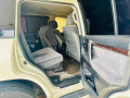 toyota-land-cruiser-2013-small-9