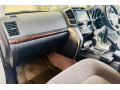 toyota-land-cruiser-2013-small-11