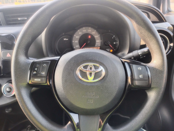vitz-2019-f-safety-edition-iii-big-6