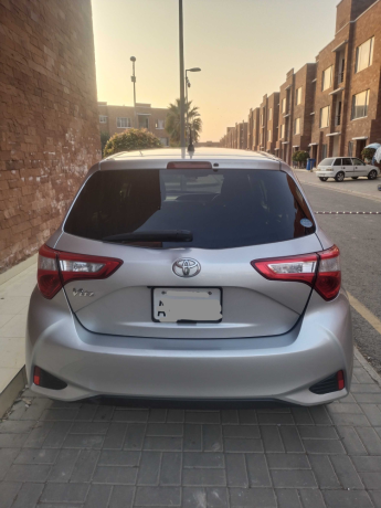 vitz-2019-f-safety-edition-iii-big-1