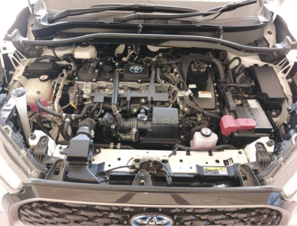 corolla-cross-18-x-hev-big-7