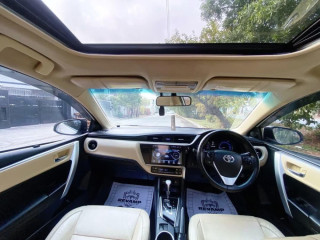 toyota-corolla-altis-grande-cvt