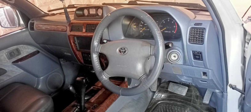 toyota-prado-tx-limited-27-big-7