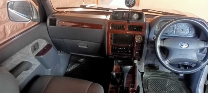 toyota-prado-tx-limited-27-big-8