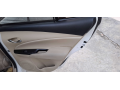 toyota-yaris-sedan-ativ-x-cvt-15-small-13