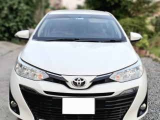 toyota-yaris-sedan-ativ-x-cvt-15