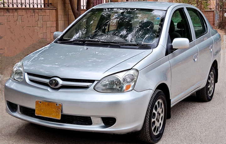 toyota-platz-fl-beige-room-10cc-chilled-ac-like-presentable-condition-big-2