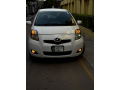 toyota-vitz-f-10-small-0