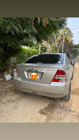 toyota-corolla-axio-luxel-18-big-1