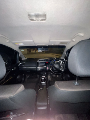 honda-fit-15-hybrid-smart-selection-big-6