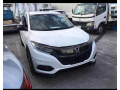 honda-vezel-hybrid-rs-honda-sensing-small-0