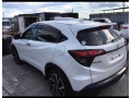 honda-vezel-hybrid-rs-honda-sensing-small-1