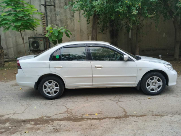 honda-civic-exi-prosmatec-big-4
