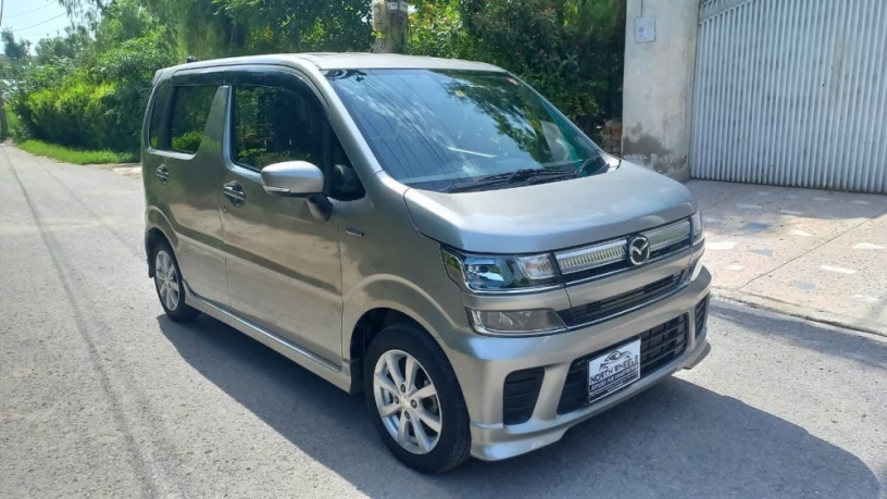 mazda-flair-xg-big-16