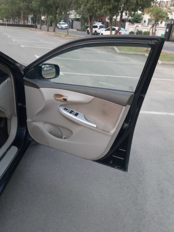 toyota-corolla-gli-manual-big-3
