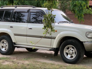 toyota-land-cruiser-vx-limited-45