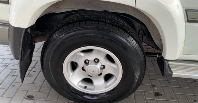 toyota-land-cruiser-vx-limited-45-big-2