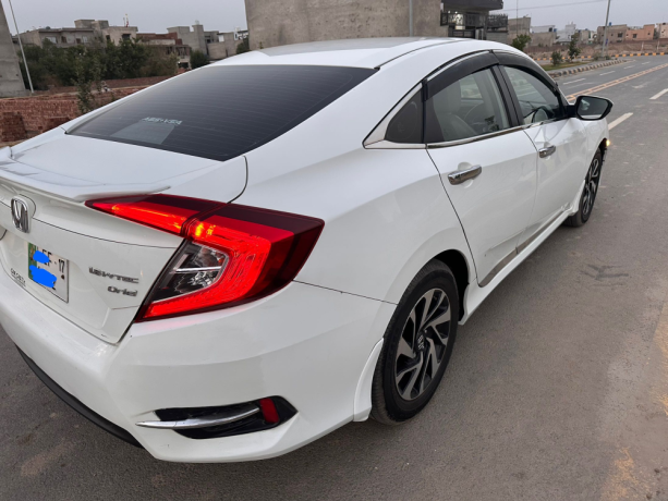 honda-civic-ug-big-1