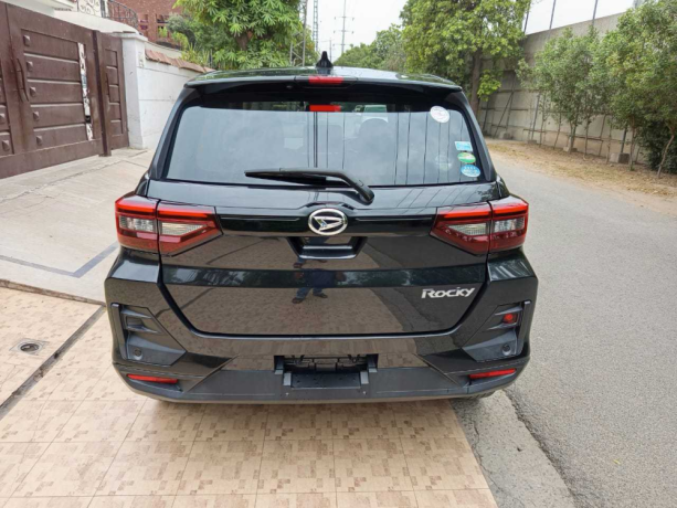 daihatsu-rocky-g-big-2