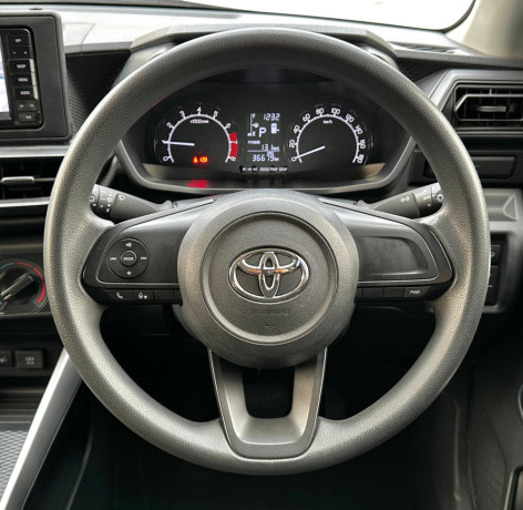 toyota-raize-xs-2020-big-8