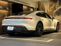 porsche-taycan-rwd-2023-small-2