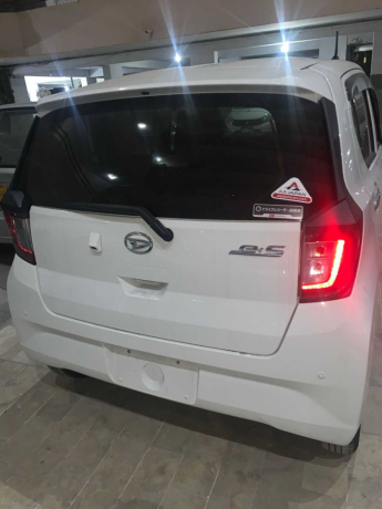 daihatsu-mira-x-sa-lll-big-3