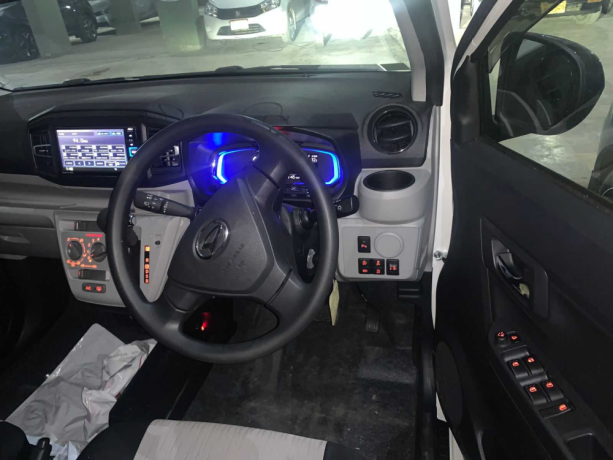 daihatsu-mira-x-sa-lll-big-6