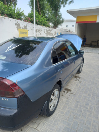 honda-civic-vti-prosmatec-16-big-4