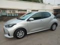 toyota-yaris-hatchback-x-small-1