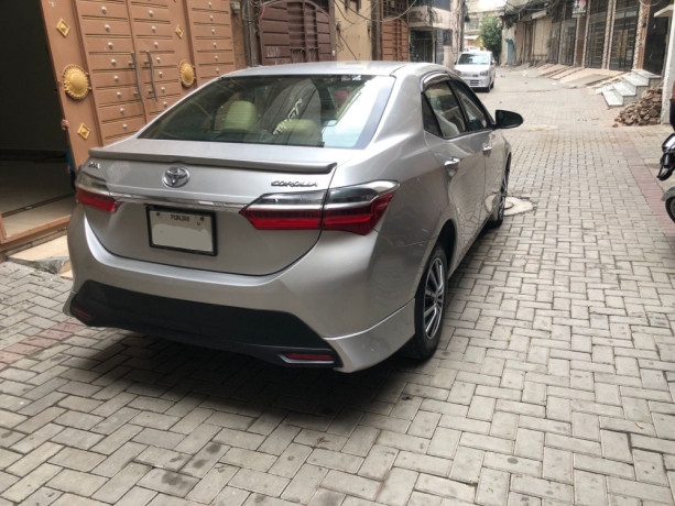 toyota-corolla-gli-13-vvti-2016-big-5