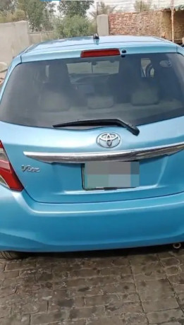 toyota-vitz-2017-big-1