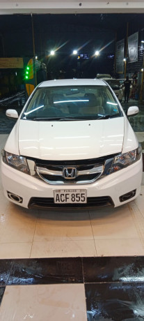 honda-city-15-aspire-2021-big-0