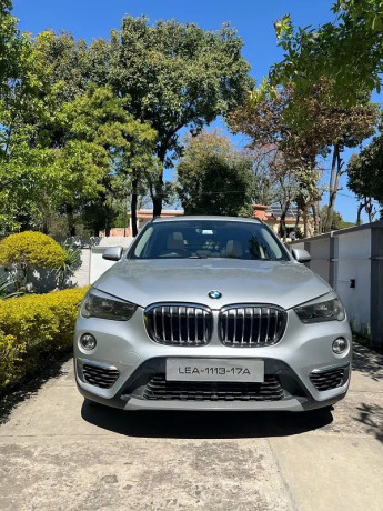 bmw-1-series-2017-big-8