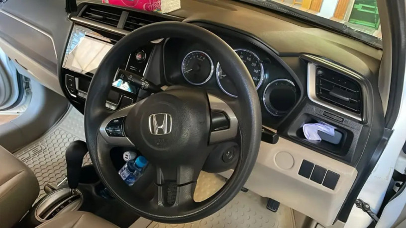 honda-br-v-2018-big-4