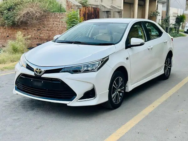 toyota-corolla-altis-16-x-cvt-i-big-4